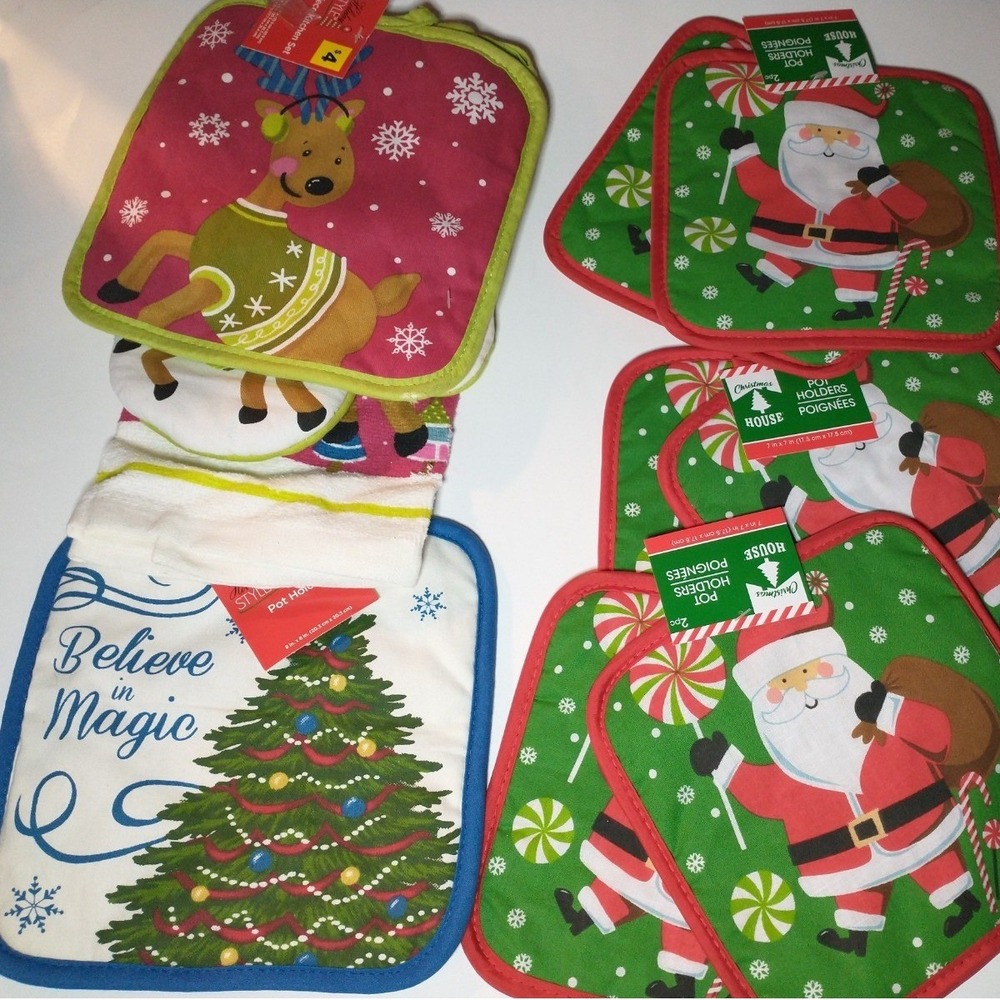 Christmas Kitchen Linen Lot 8 Pot Holders 1 Oven Mitt 1 Towel Santa Reindeer